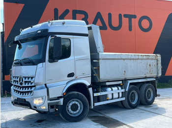 Самосвал камион MERCEDES-BENZ Arocs 2651