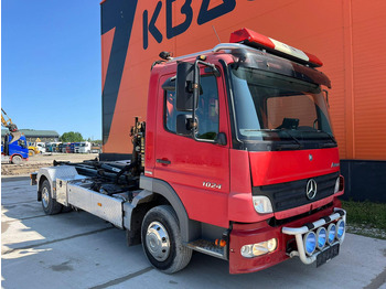 Лизинг на Mercedes-Benz Atego 1024 4x2 PK4100 + WINCH / HOOK LIFT L=3900 mm Mercedes-Benz Atego 1024 4x2 PK4100 + WINCH / HOOK LIFT L=3900 mm: снимка 4