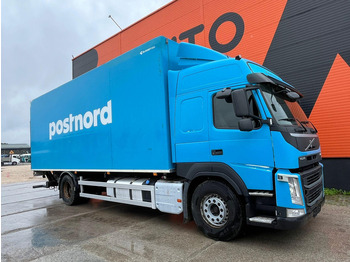 Камион фургон Volvo FM 330 4x2 BOX L=7694 mm: снимка 4