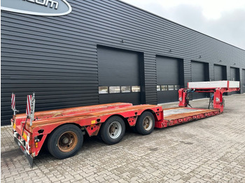 Нискорамна площадка полуремарке Faymonville Megamax 3 achs tiefbett Faymonville Megamax 3 achs tiefbett: снимка 2 Нискорамна площадка полуремарке Faymonville Megamax 3 achs tiefbett Faymonville Megamax 3 achs tiefbett: снимка 2