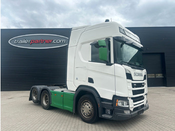 Влекач SCANIA R 500