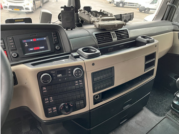 Влекач MAN TGX 18.460 XXL / Motor Defect -> Not Running / Retarder / 645 dkm / 2 Tanks: снимка 5 Влекач MAN TGX 18.460 XXL / Motor Defect -> Not Running / Retarder / 645 dkm / 2 Tanks: снимка 5