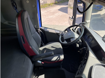 Влекач Volvo FH 420 Globetrotter / 921 dkm / 2 Tanks / VEB+ / APK TUV 05-25: снимка 3