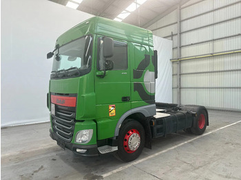 Влекач DAF XF 106 440