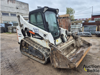 Верижен товарач BOBCAT T590