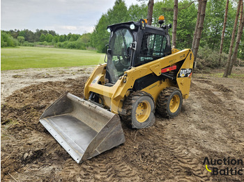 Мини челен товарач CATERPILLAR