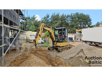 Мини багер CATERPILLAR 303CR