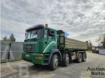 Самосвал камион MAN 32.464