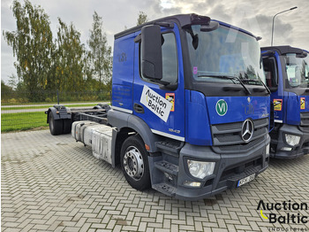 Шаси кабина MERCEDES-BENZ Actros 1843