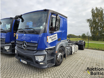 Шаси кабина MERCEDES-BENZ Actros 1843