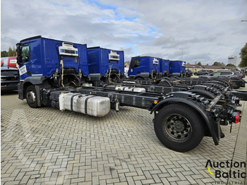 Лизинг на Mercedes-Benz Actros 1843 Mercedes-Benz Actros 1843: снимка 3