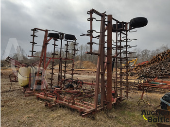 Култиватор VÄDERSTAD