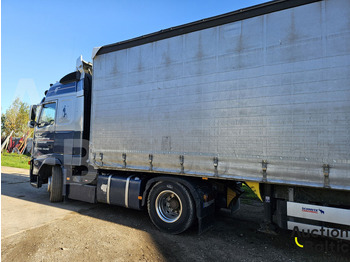 Влекач Volvo FH12: снимка 4