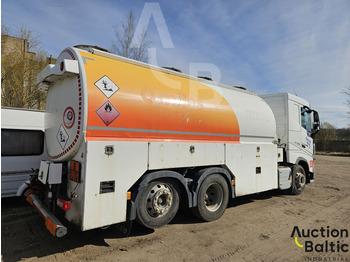 Камион цистерна За превоз на гориво Volvo FH 420: снимка 3