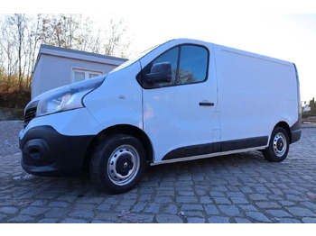 Товарен бус RENAULT Trafic