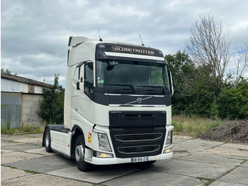 Влекач VOLVO FH 500