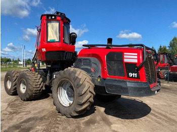 Харвестер Komatsu 911: снимка 4