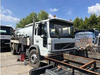 Каналопочистваща машина VOLVO FL6