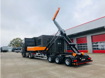 Контейнеровоз/ Сменна каросерия полуремарке