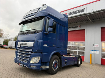 Влекач DAF XF 450