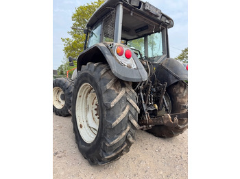 Трактор VALTRA T130: снимка 3