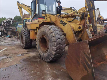 Колесен товарач CATERPILLAR 950F