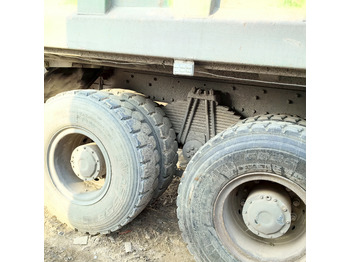 Самосвал камион FAW FAW 8x4 430hp-Green: снимка 5