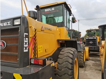 Колесен товарач SDLG L933: снимка 4