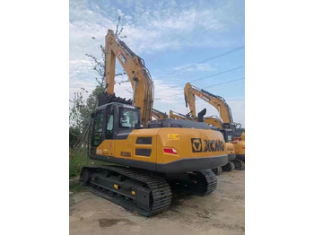 Верижен багер XCMG XE215DA