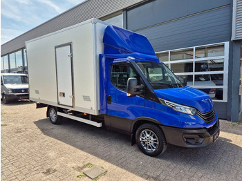 Лекотоварен автомобил фургон IVECO Daily 35s18
