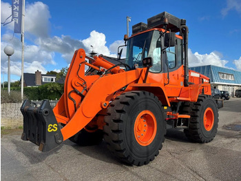 Колесен товарач DOOSAN DL250