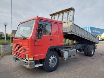 Самосвал камион VOLVO FL10