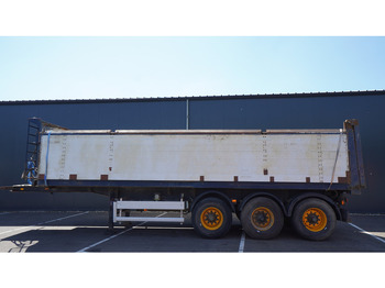 Самосвал полуремарке RENDERS