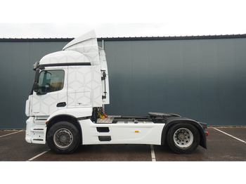 Влекач MERCEDES-BENZ Actros 1936