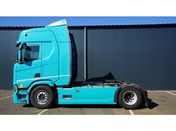 Влекач SCANIA R 450