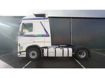 Влекач VOLVO FH 420