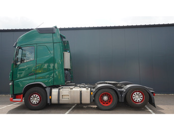 Влекач VOLVO FH 500