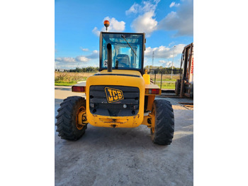 Лизинг на  JCB 930 4 x 4 JCB 930 4 x 4: снимка 5