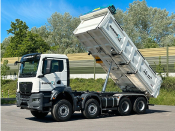Самосвал камион MAN TGS