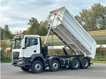 Самосвал камион MAN TGS