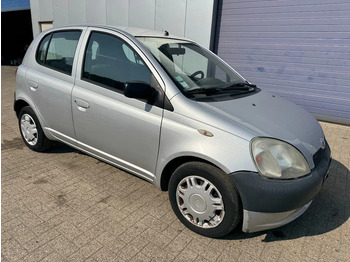 Хечбек Toyota Yaris **PETROL-AIRCO**: снимка 3