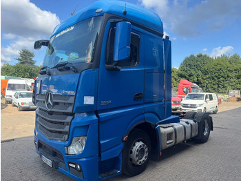 Влекач MERCEDES-BENZ Actros 1842