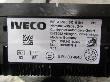 Кабина и интериор за Камион IVECO STRALIS CLOCK CLUSTER P/NO 5801454399: снимка 2 Кабина и интериор за Камион IVECO STRALIS CLOCK CLUSTER P/NO 5801454399: снимка 2