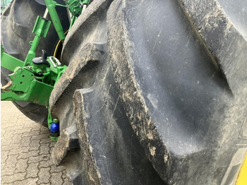 Трактор John Deere 6250R: снимка 3