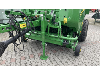 Машина за фолиране John Deere RUNDBALLENPRESSE F441R: снимка 2