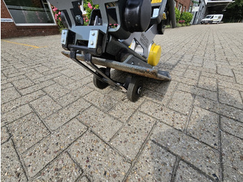 Нови Виброплоча Wacker AP 1850E: снимка 2 Нови Виброплоча Wacker AP 1850E: снимка 2