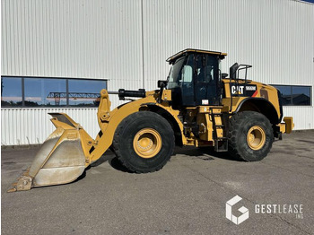 Колесен товарач CATERPILLAR 966M