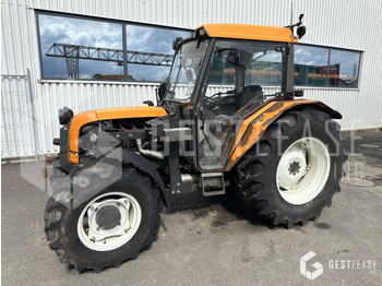 Трактор RENAULT