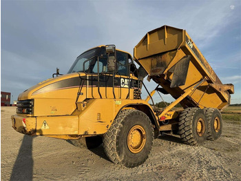 Съчленен самосвал CATERPILLAR 730