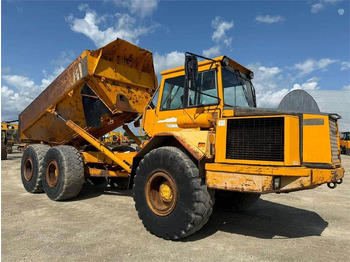 Съчленен самосвал VOLVO A25C